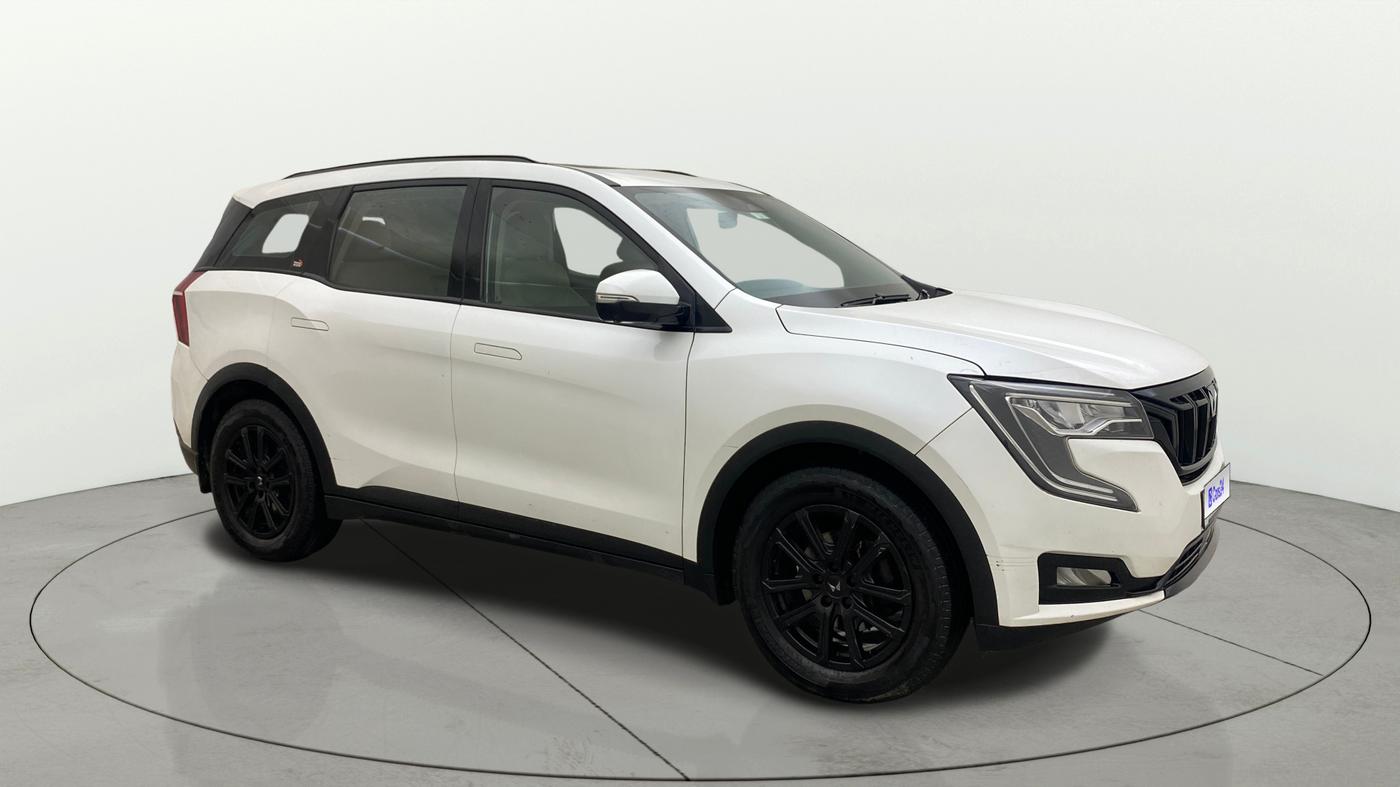 2022 Mahindra XUV700 AX 7 LUXURY D AWD AT 7 STR, Diesel, Automatic, 82,634 km, SRP