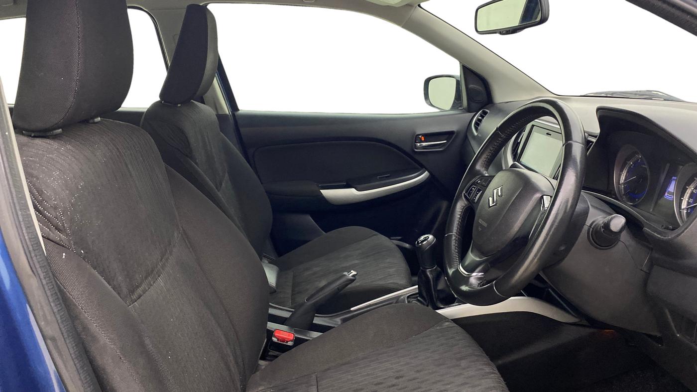 2016 Maruti Baleno ALPHA PETROL 1.2, Petrol, Manual, 78,745 km, Right Side Front Door Cabin