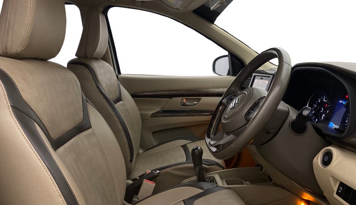 2019 Maruti Ertiga ZXI+ SHVS, Petrol, Manual, 51,227 km, Right Side Front Door Cabin