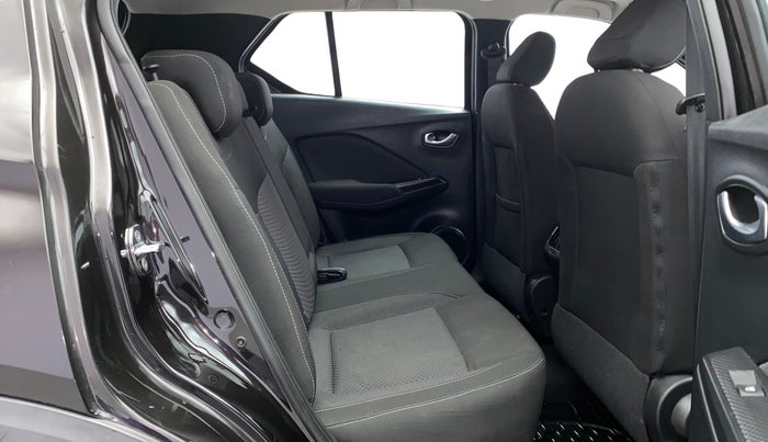 2020 Nissan Kicks XV PREMIUM TURBO 1.3, Petrol, Manual, 94,780 km, Right Side Rear Door Cabin