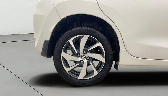 2024 Toyota Glanza V AMT, Petrol, Automatic, 2,017 km, Right Rear Wheel