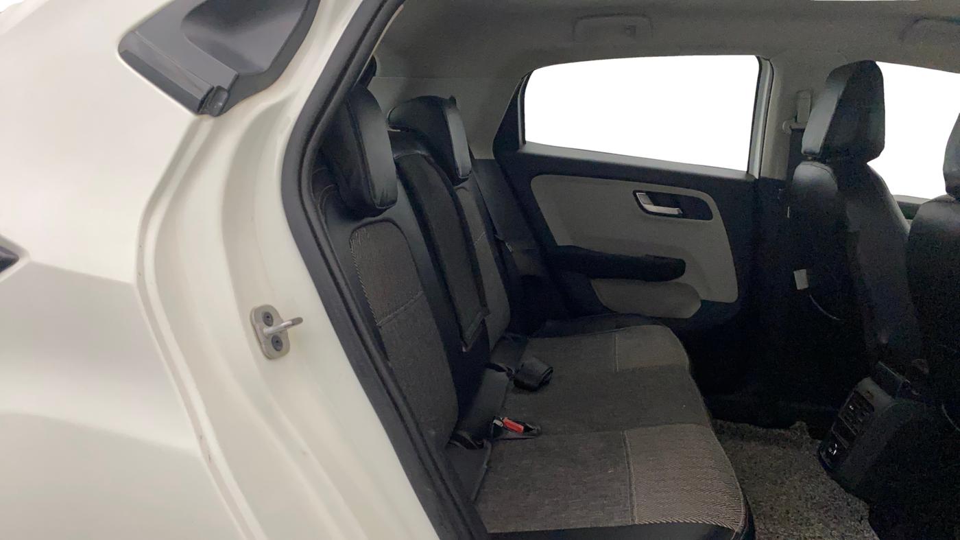 2023 Tata ALTROZ XZ PLUS PETROL, Petrol, Manual, 27,059 km, Right Side Rear Door Cabin