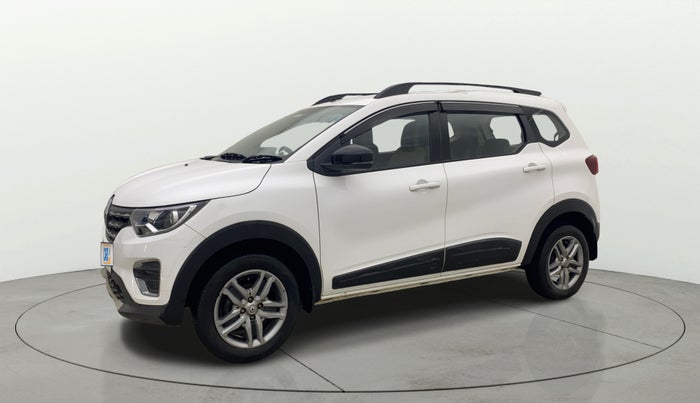 2022 Renault TRIBER RXZ, Petrol, Manual, 35,510 km, Left Front Diagonal