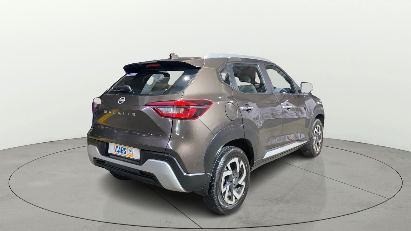 2023 Nissan MAGNITE XV MT, Petrol, Manual, 17,335 km, Right Back Diagonal