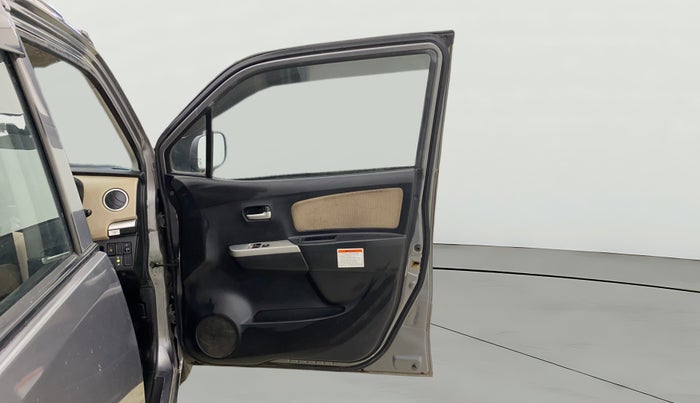 2017 Maruti Wagon R 1.0 LXI CNG, CNG, Manual, 99,996 km, RHS Front Door