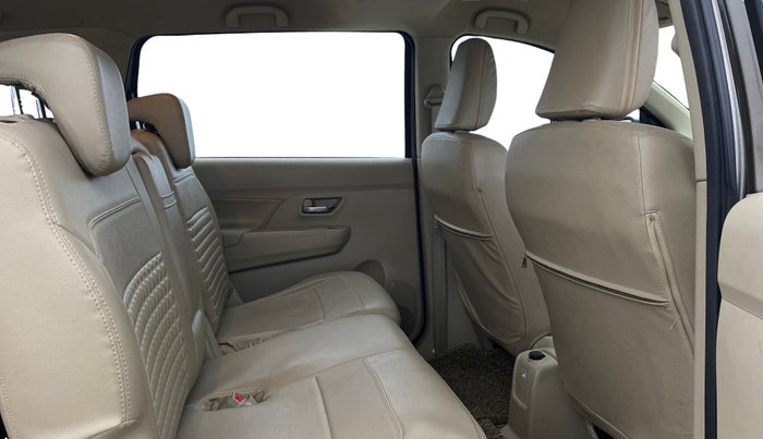 2021 Maruti Ertiga VXI CNG, CNG, Manual, 89,286 km, Right Side Rear Door Cabin