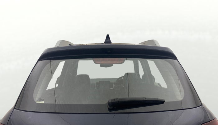 2019 Hyundai VENUE SX 1.0 (O) TURBO, Petrol, Manual, 30,983 km, Rear Windshield