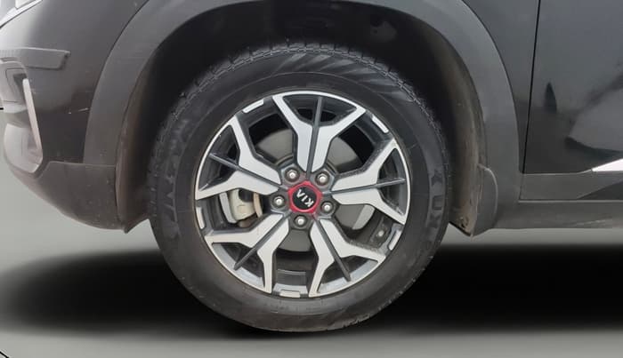 2022 KIA SELTOS HTX PETROL 1.5, Petrol, Manual, 39,609 km, Left Front Wheel