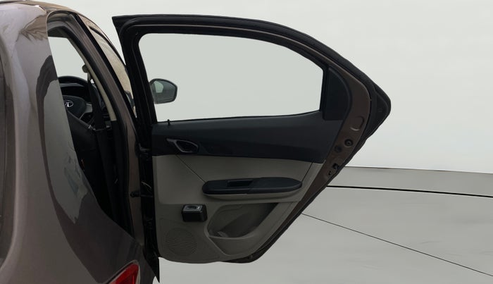 2018 Tata Tiago XE PETROL, Petrol, Manual, 83,277 km, RHS Rear Door
