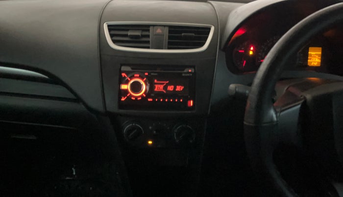 2017 Maruti Swift LXI (O), Petrol, Manual, 17,316 km, Air Conditioner