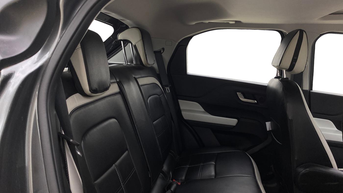 2024 Tata PUNCH Creative Dual Tone AMT Sunroof , Petrol, Automatic, 14,120 km, Right Side Rear Door Cabin