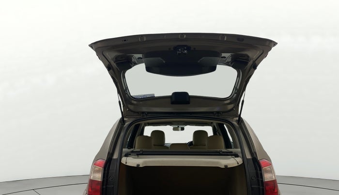 2015 Nissan Terrano XV D THP PREMIUM 110 PS, Diesel, Manual, 1,09,754 km, Boot Door Open