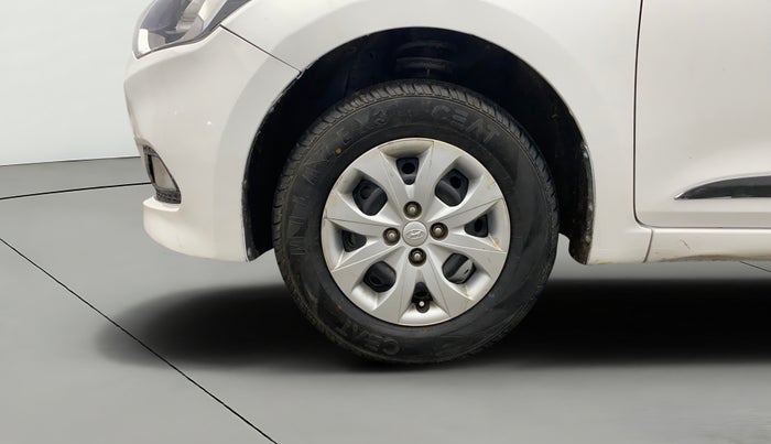 2017 Hyundai Elite i20 SPORTZ 1.2, Petrol, Manual, 33,898 km, Left Front Wheel