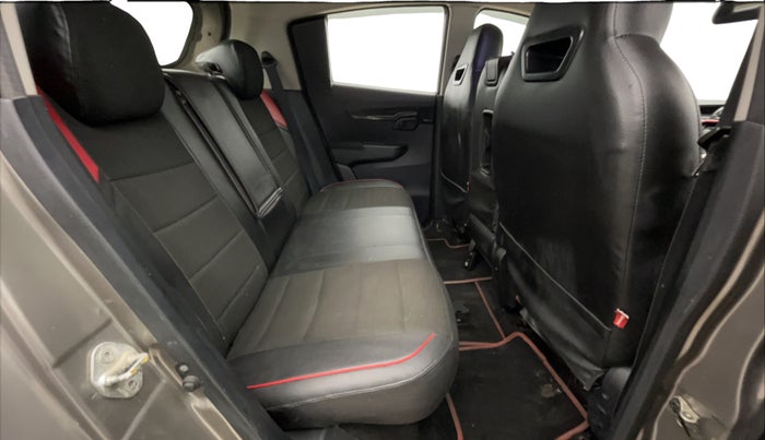 2017 Mahindra KUV 100 NXT K8 P 6 STR, Petrol, Manual, 54,683 km, Right Side Rear Door Cabin