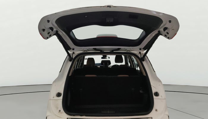 2023 MG HECTOR PLUS SHARP PRO 1.5 PETROL TURBO CVT 7 STR, Petrol, Automatic, 22,912 km, Boot Door Open