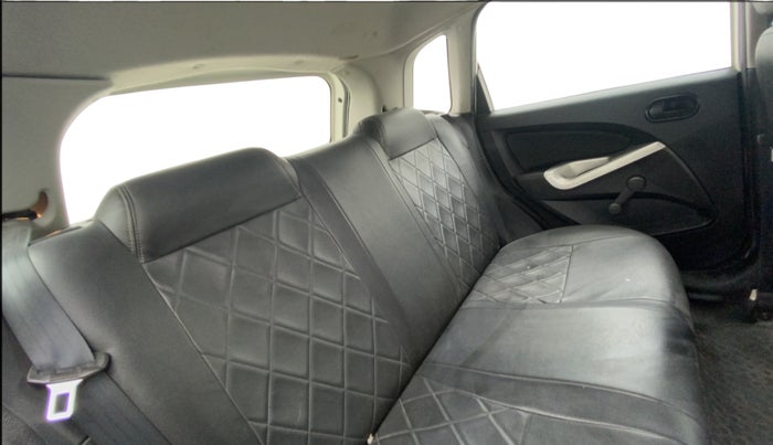 2012 Ford Figo ZXI 1.4 DIESEL, Diesel, Manual, 71,049 km, Right Side Rear Door Cabin