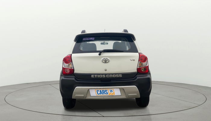 2014 Toyota Etios CROSS 1.4 VD, Diesel, Manual, 80,834 km, Back/Rear
