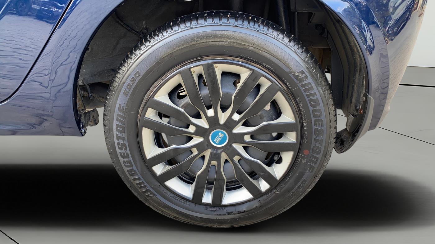 2021 Tata Tiago XT (O) PETROL, Petrol, Manual, 20,725 km, Left Rear Wheel