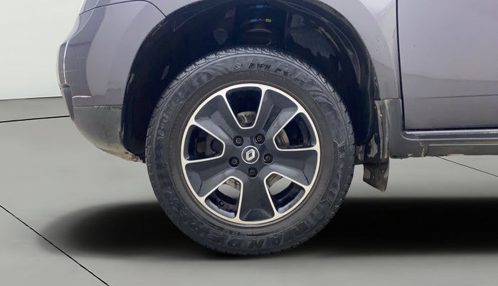 2018 Renault Duster RXS PETROL, Petrol, Manual, 36,054 km, Left Front Wheel