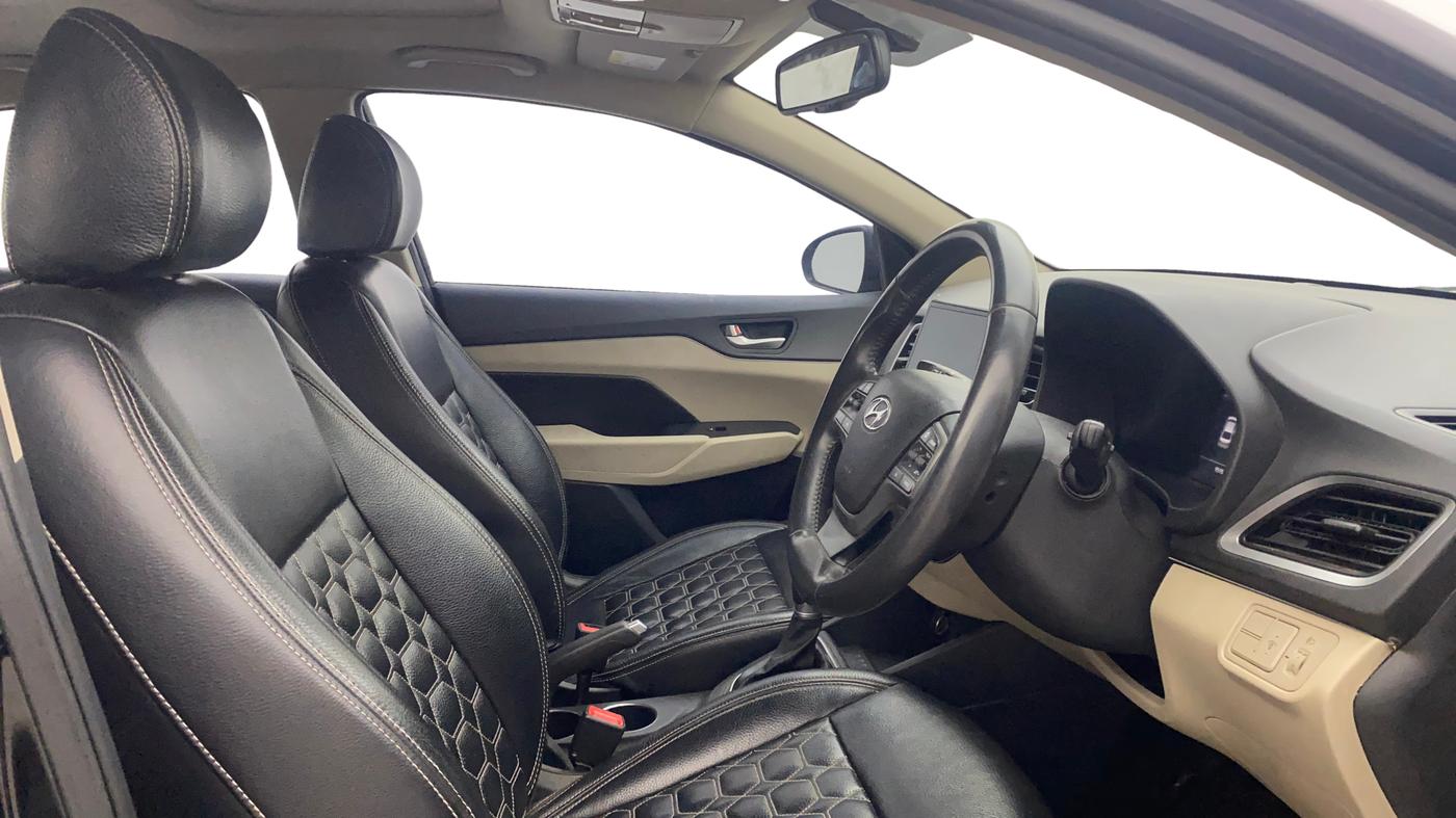 2020 Hyundai Verna SX 1.5 VTVT IVT, Petrol, Automatic, 95,995 km, Right Side Front Door Cabin