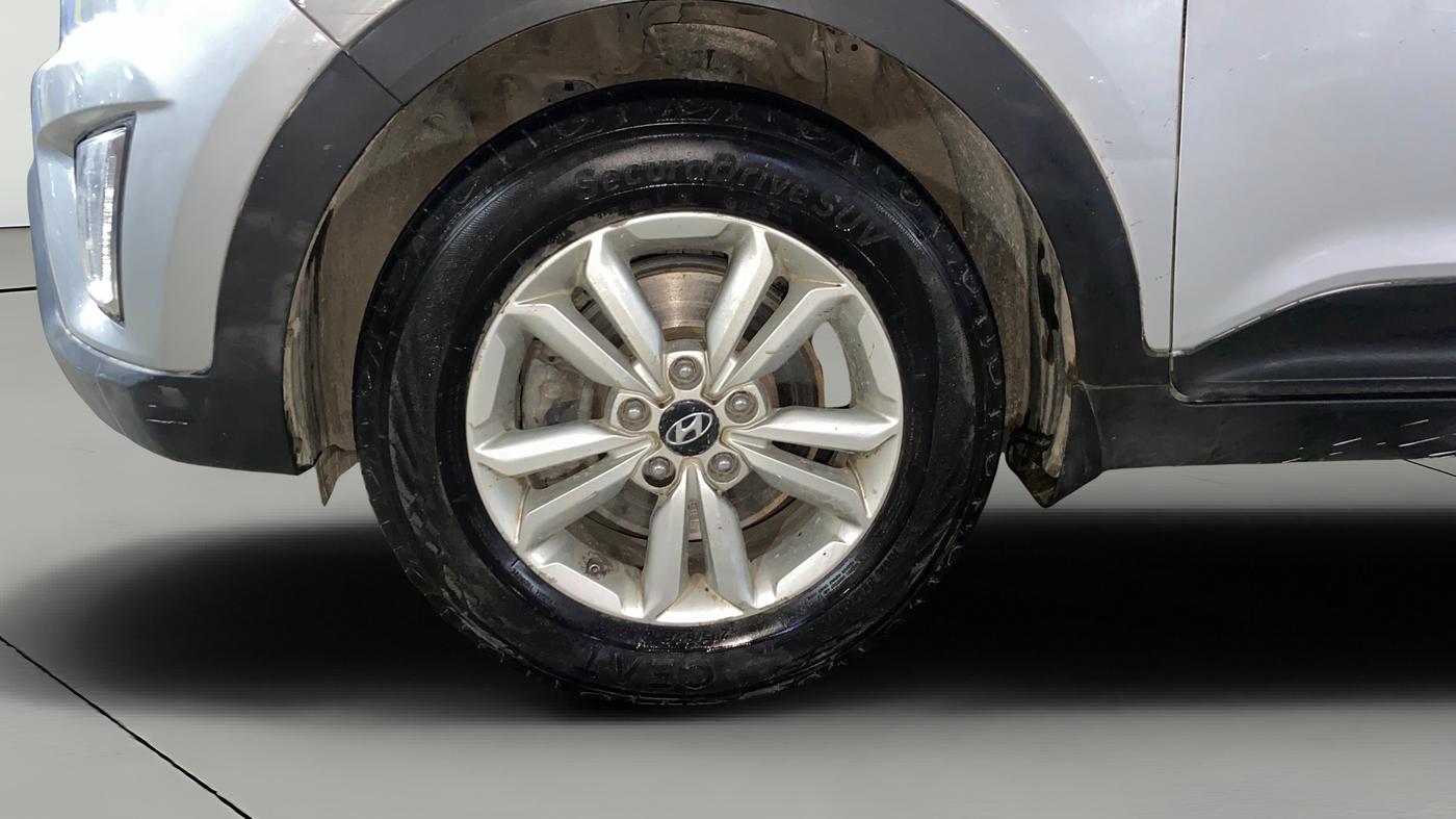 2015 Hyundai Creta SX PLUS 1.6 PETROL, Petrol, Manual, 62,678 km, Left Front Wheel