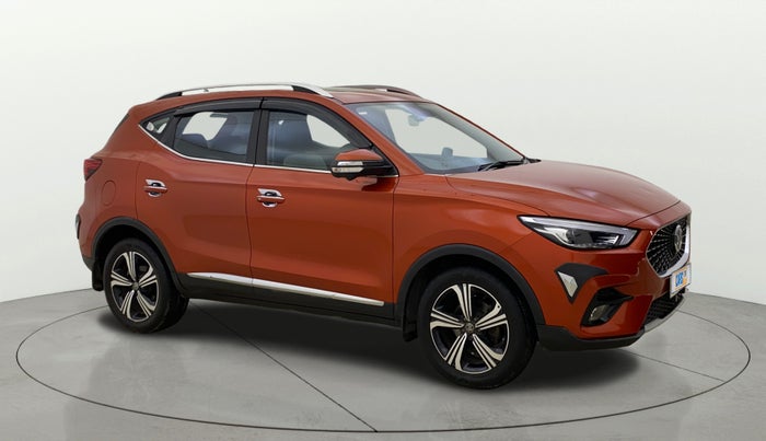 2022 MG ASTOR SHARP EX 1.5 MT, Petrol, Manual, 25,603 km, Right Front Diagonal