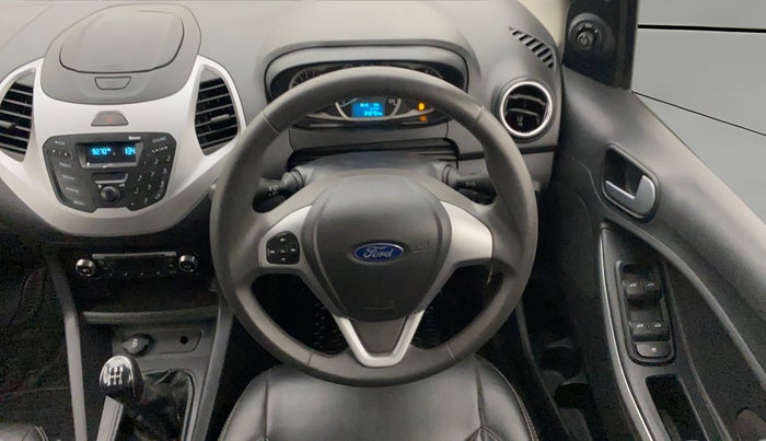 2017 Ford New Figo TITANIUM 1.2 PETROL MT, Petrol, Manual, 34,264 km, Steering Wheel Close Up