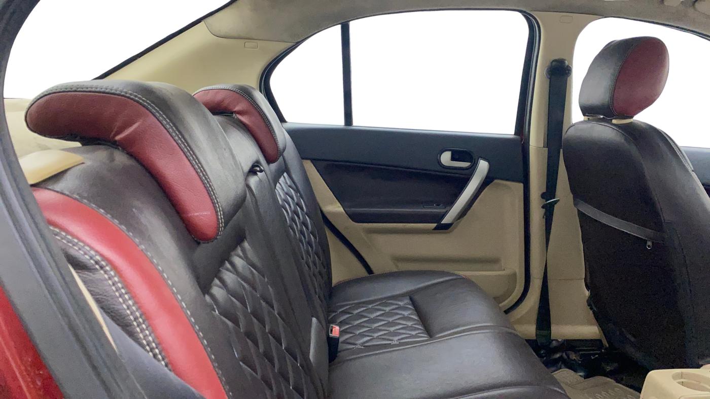 2012 Ford Classic 1.4 TITANIUM DIESEL, Diesel, Manual, 1,17,674 km, Right Side Rear Door Cabin
