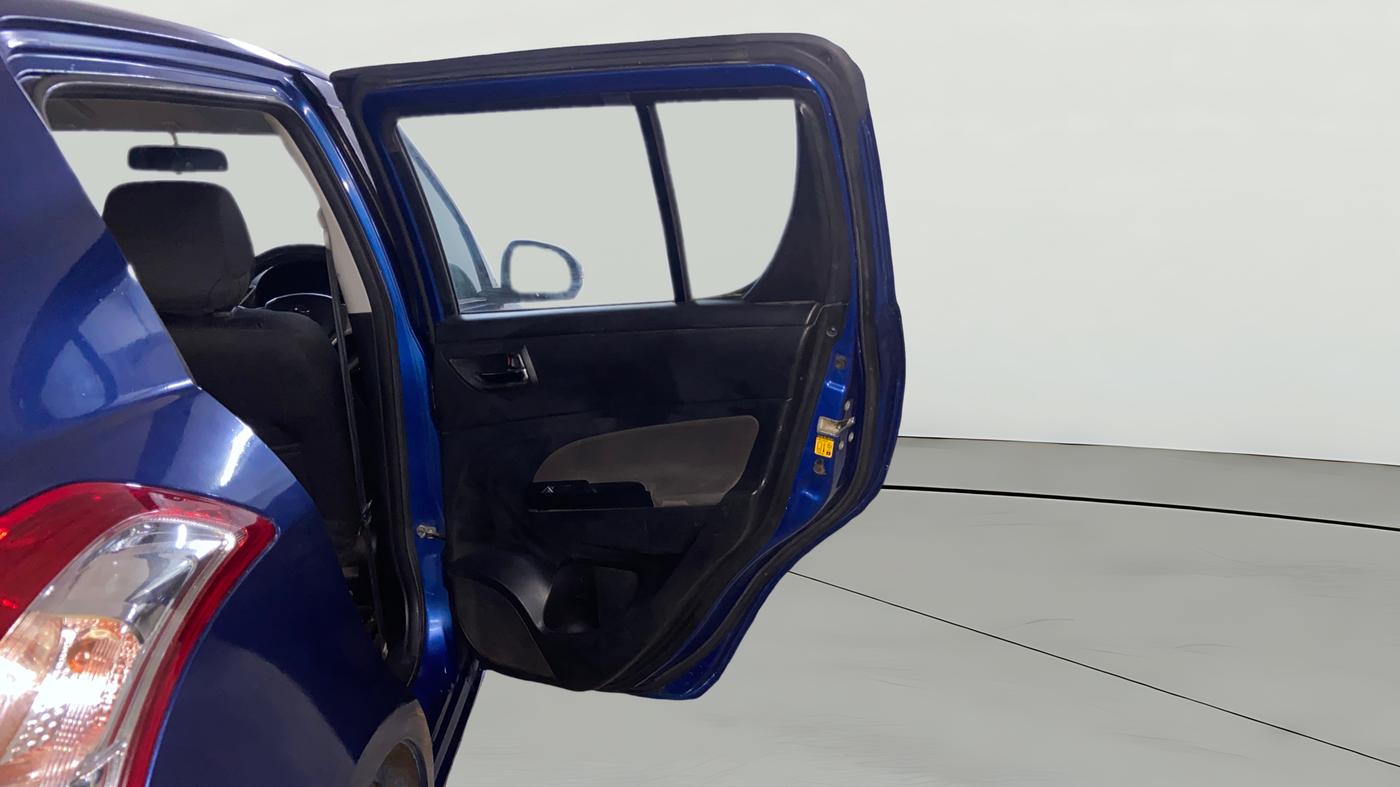 2013 Maruti Swift VDI, Diesel, Manual, 1,20,370 km, RHS Rear Door