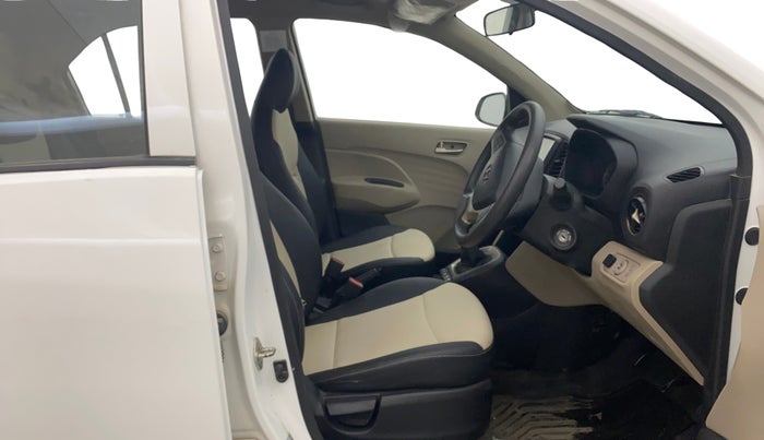 2019 Hyundai NEW SANTRO SPORTZ CNG, CNG, Manual, 82,758 km, Right Side Front Door Cabin