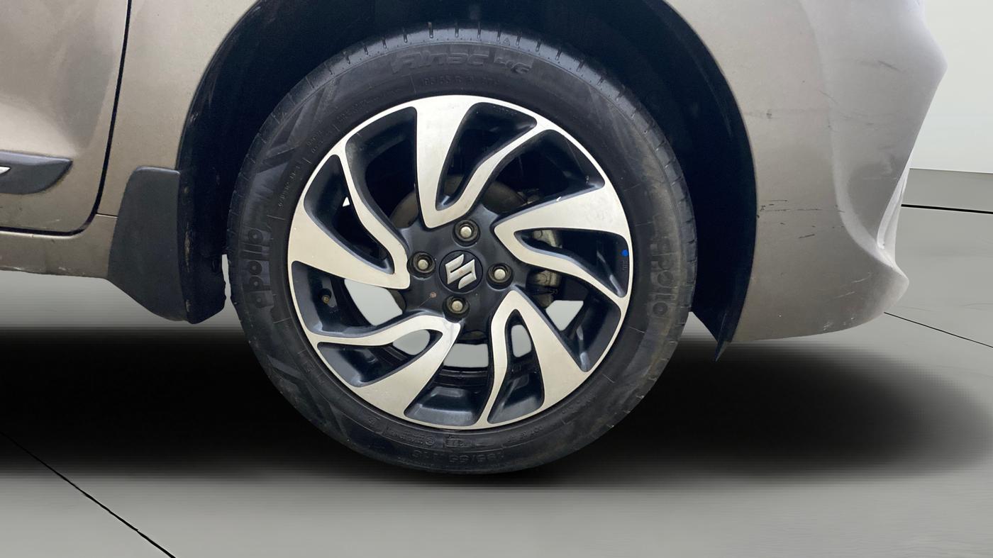 2021 Maruti Baleno ZETA PETROL 1.2, Petrol, Manual, 61,273 km, Right Front Wheel
