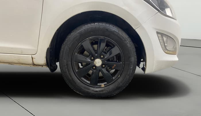 2014 Hyundai i20 ASTA 1.4 CRDI, Diesel, Manual, 1,42,812 km, Right Front Wheel