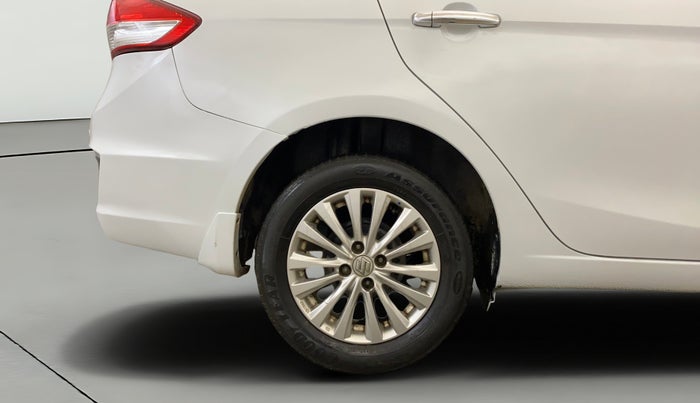 2017 Maruti Ciaz ZXI AT, Petrol, Automatic, 64,190 km, Right Rear Wheel