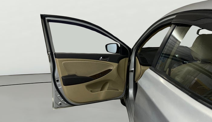 2014 Hyundai Verna FLUIDIC 1.4 VTVT CX, Petrol, Manual, 63,867 km, LHS Front Door