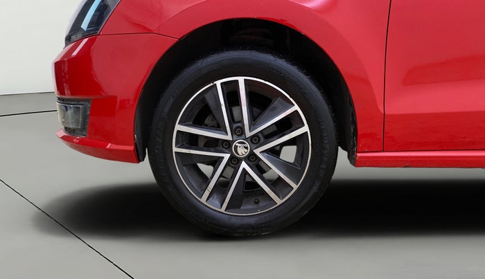 2018 Skoda Rapid STYLE 1.6 MPI AT, Petrol, Automatic, 42,741 km, Left Front Wheel