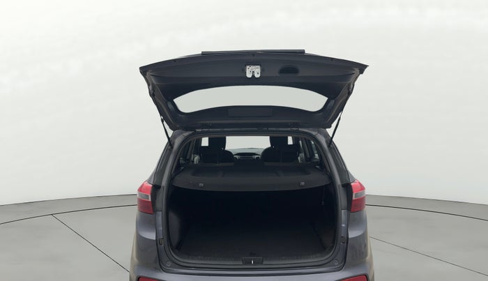 2016 Hyundai Creta SX PLUS 1.6 PETROL, Petrol, Manual, 46,346 km, Boot Door Open