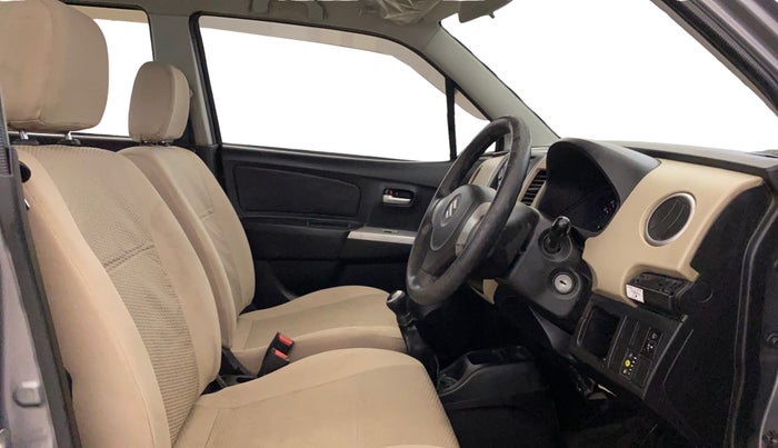 2017 Maruti Wagon R 1.0 LXI CNG, CNG, Manual, 89,289 km, Right Side Front Door Cabin