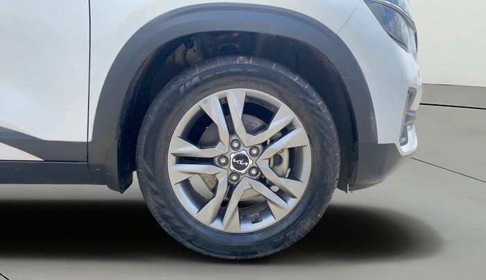 2021 KIA SELTOS HTX 1.5 PETROL, Petrol, Manual, 37,381 km, Right Front Wheel