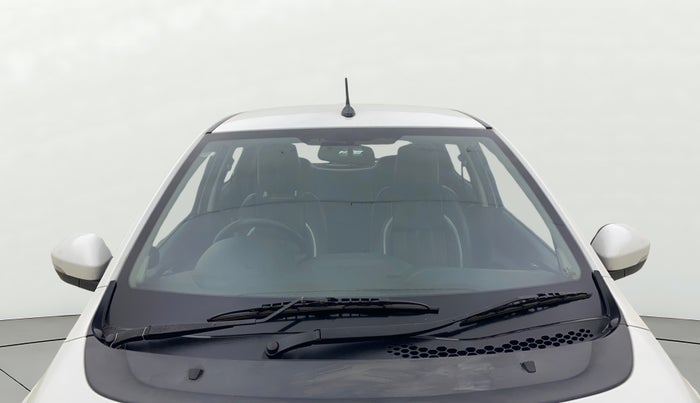 2017 Tata Tiago XZ PETROL, Petrol, Manual, 73,291 km, Front Windshield