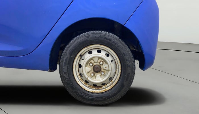 2015 Hyundai Eon ERA +, Petrol, Manual, 31,841 km, Left Rear Wheel