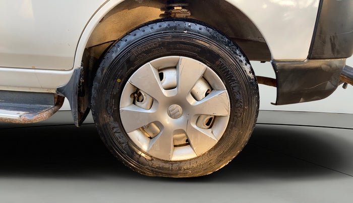 2017 Maruti Eeco 5 STR WITH A/C+HTR, Petrol, Manual, 51,785 km, Right Front Wheel