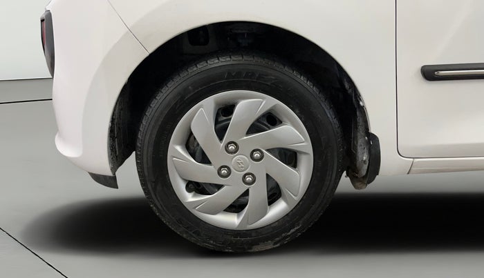 2022 Hyundai NEW SANTRO SPORTZ AMT, Petrol, Automatic, 15,796 km, Left Front Wheel