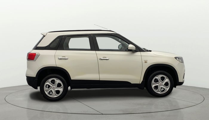 2018 Maruti Vitara Brezza VDI, Diesel, Manual, 79,856 km, Right Side View