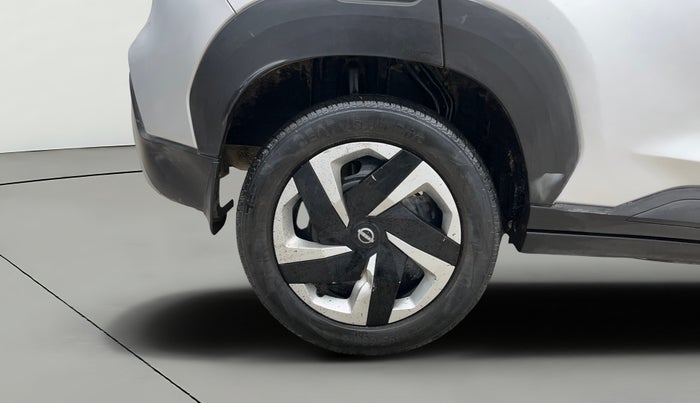 2021 Nissan MAGNITE XL, Petrol, Manual, 33,742 km, Right Rear Wheel