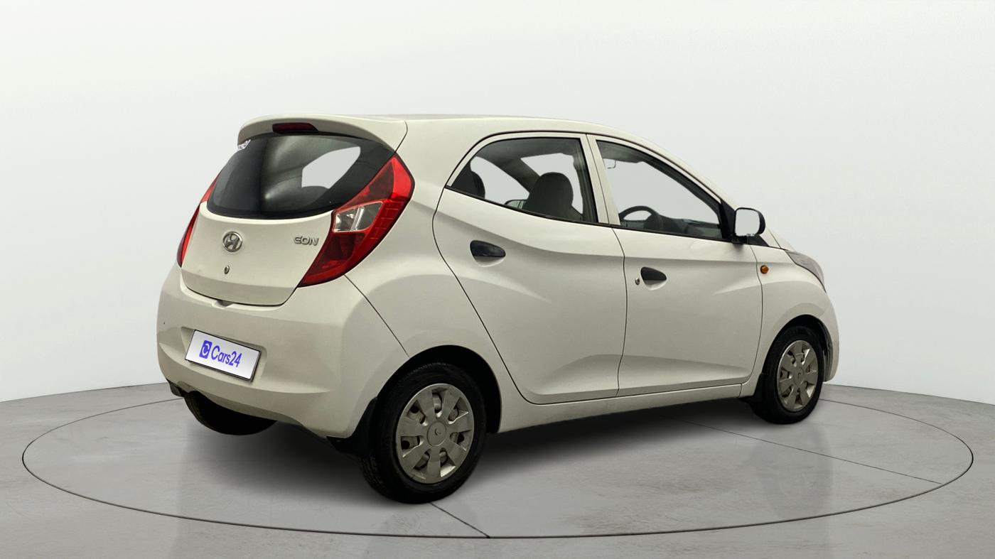 2018 Hyundai Eon ERA +, Petrol, Manual, 73,711 km, Right Back Diagonal