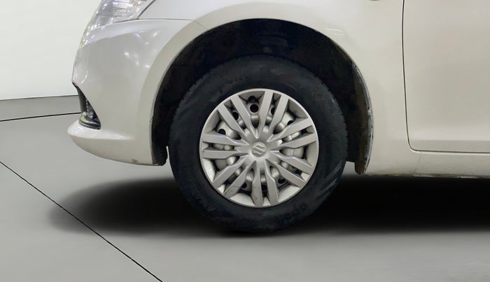 2016 Maruti Swift Dzire LXI (O), Petrol, Manual, 81,807 km, Left Front Wheel