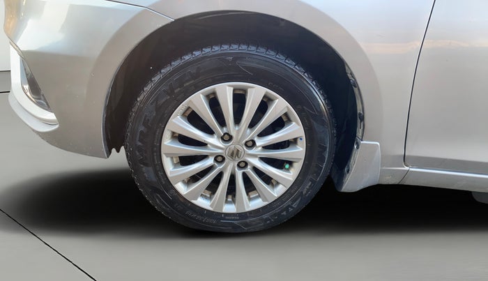 2019 Maruti Ciaz DELTA 1.5 SHVS MT PETROL, Petrol, Manual, 43,265 km, Left Front Wheel