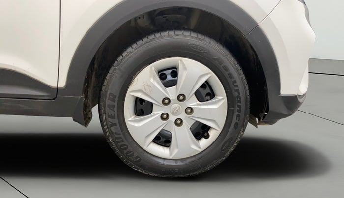 2019 Hyundai Creta E PLUS 1.6 PETROL, Petrol, Manual, 17,238 km, Right Front Wheel