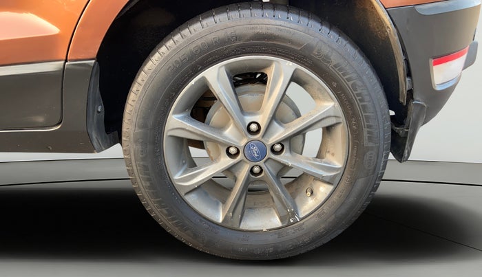 2020 Ford Ecosport TITANIUM 1.5L DIESEL, Diesel, Manual, 1,00,290 km, Left Rear Wheel
