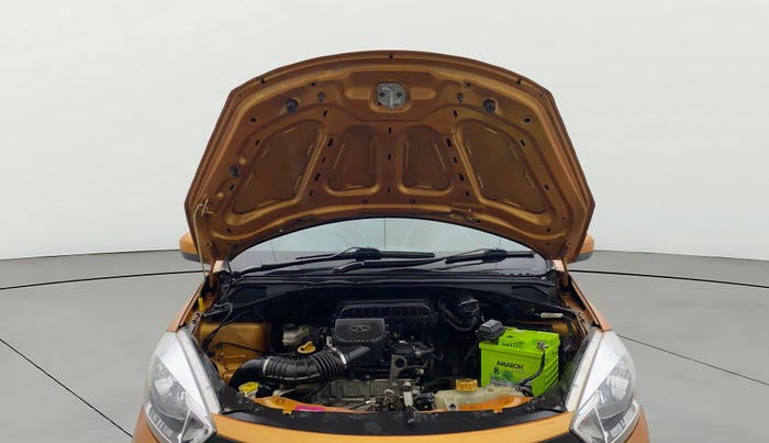 2018 Tata Tiago XT PETROL, Petrol, Manual, 42,758 km, Open Bonet